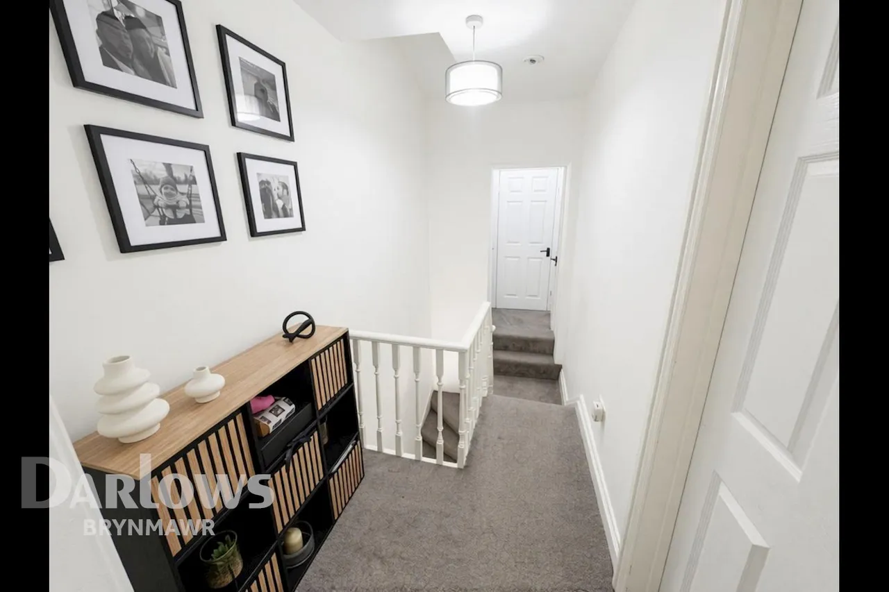 Greenfield Terrace, Tredegar, photo 13