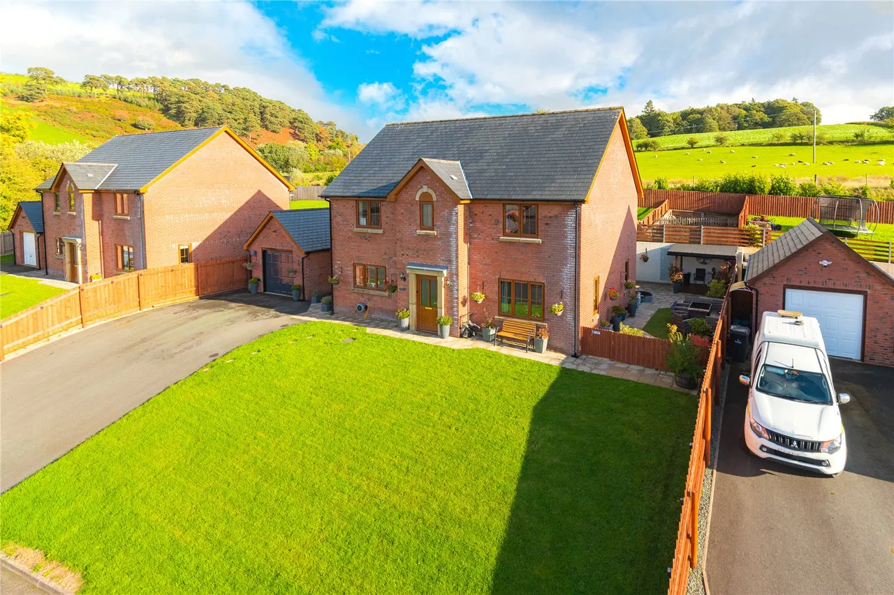 Pen Rhos Y Maen, Llanidloes, SY18, photo 39