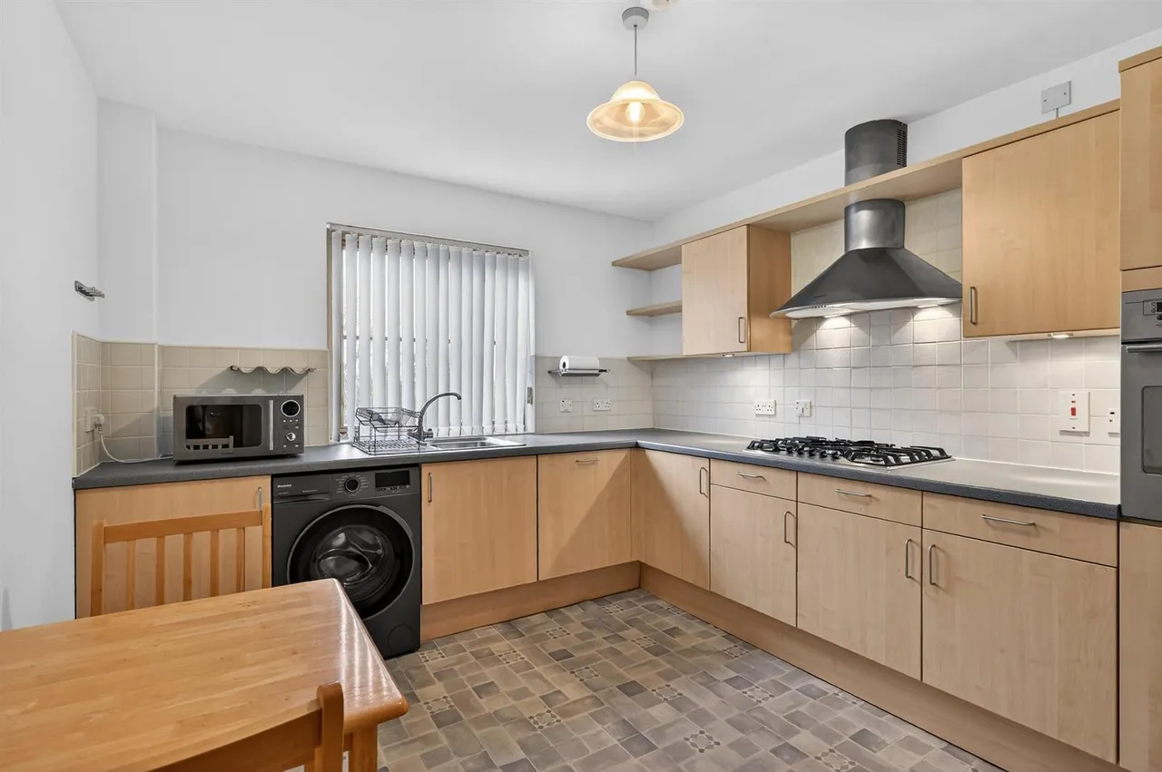Danesfort, Malone, BT9, photo 11