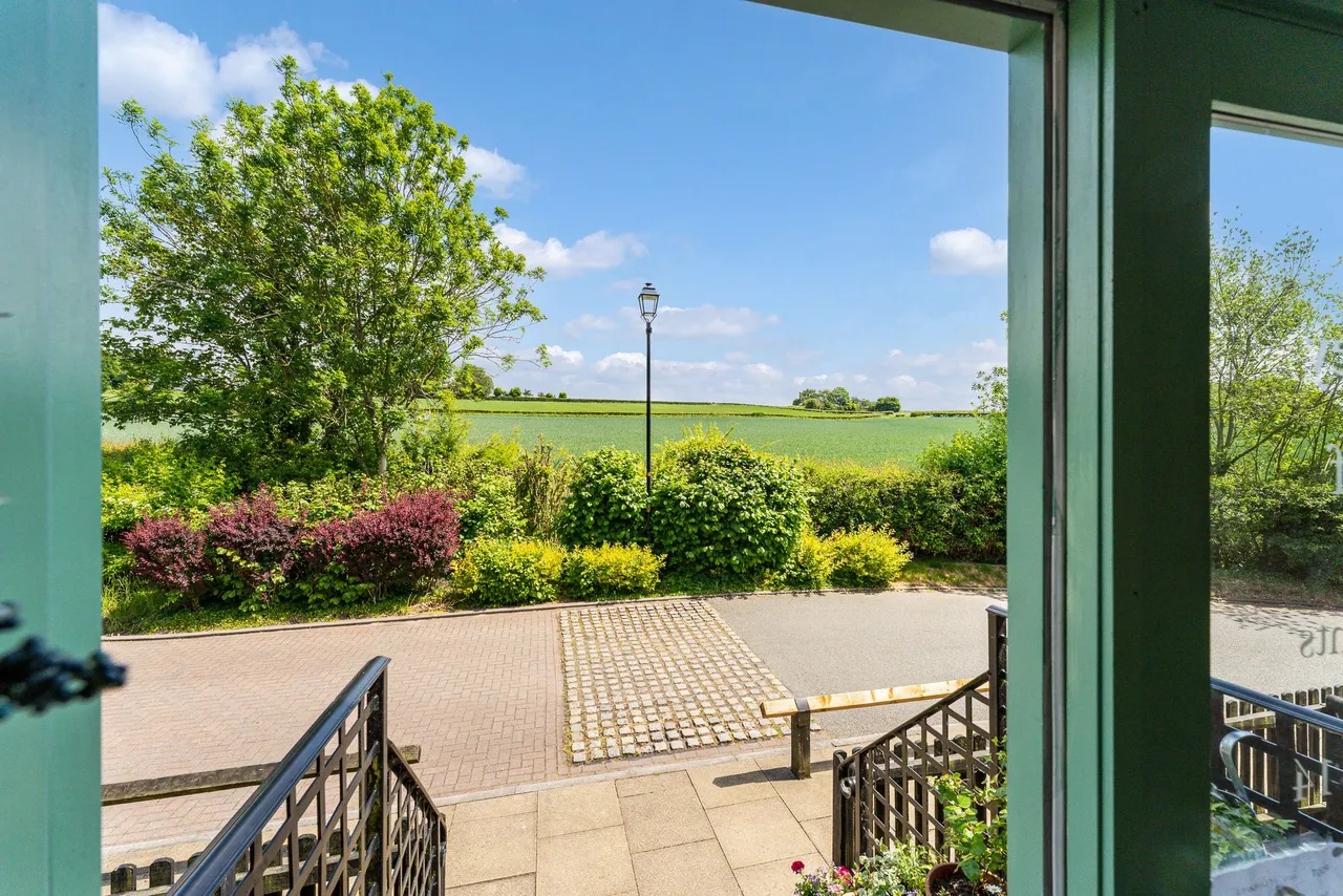 Flat 8, Brindley Wharf Waterfront, Warrington, Preston On The Hill, WA4 4AU, photo 21