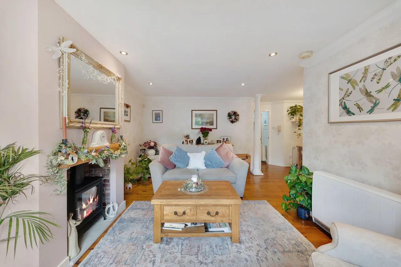 Flat 8, Brindley Wharf Waterfront, Warrington, Preston On The Hill, WA4 4AU, photo 10