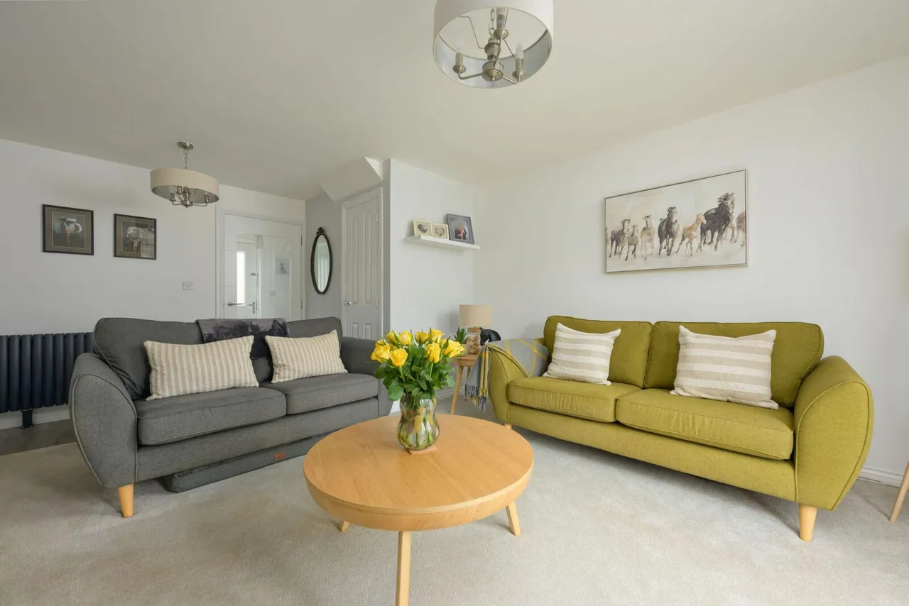 McGarvie Drive, Redding, Falkirk, FK2 9FR, photo 8