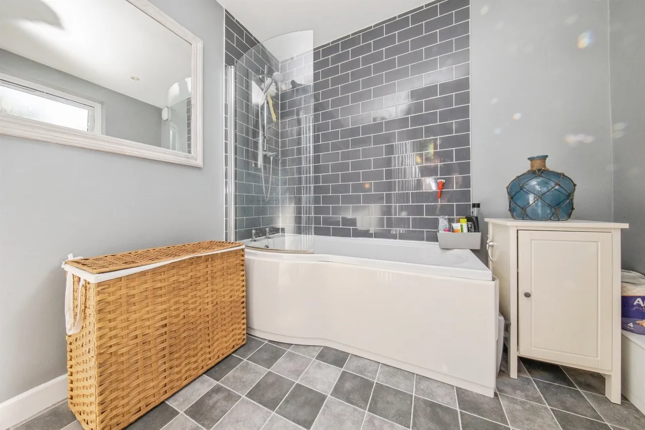 Edwin Avenue, Woodbridge, photo 10