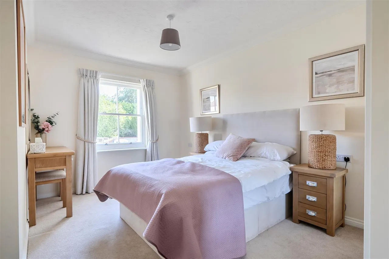 High Street, Berkhamsted, HP4, photo 8