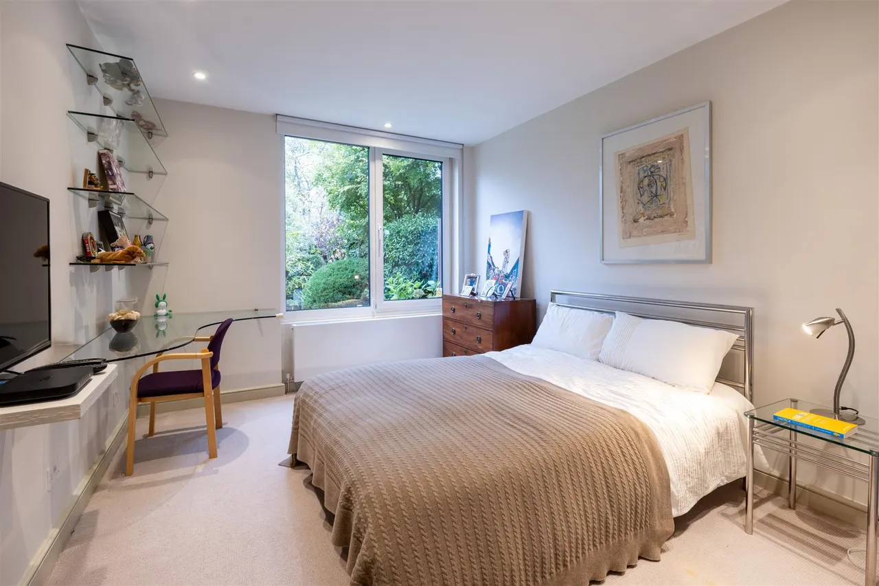 Spaniards End, Hampstead, NW3, photo 12