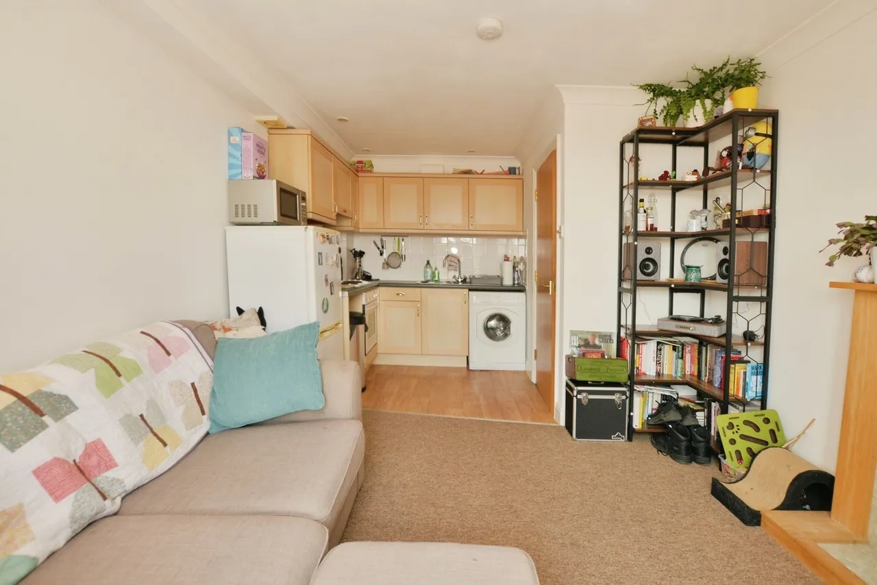 Mountfield Road, New Romney, Kent, TN28, photo 2
