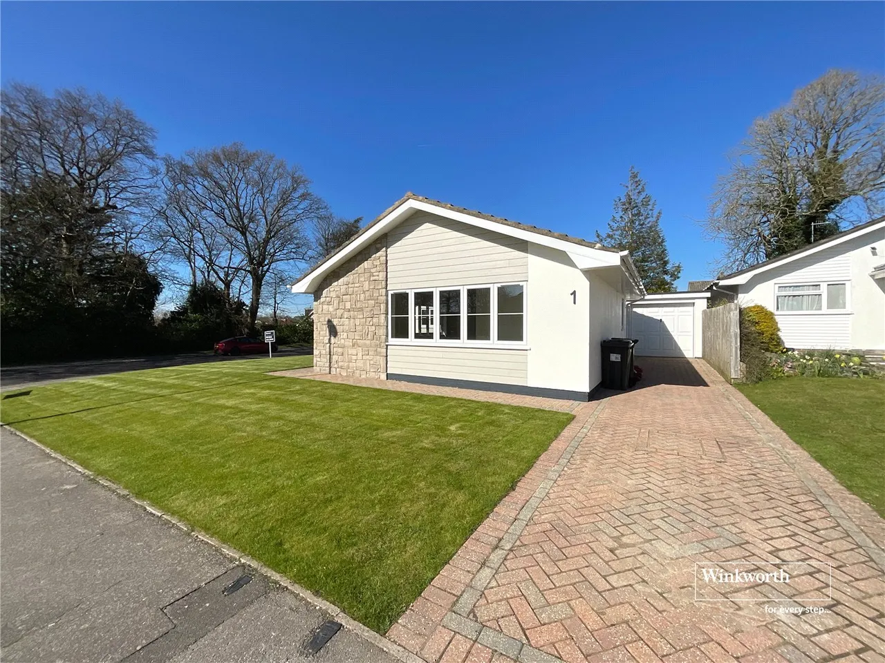 Angeline Close, Highcliffe, Christchurch, BH23, photo 3
