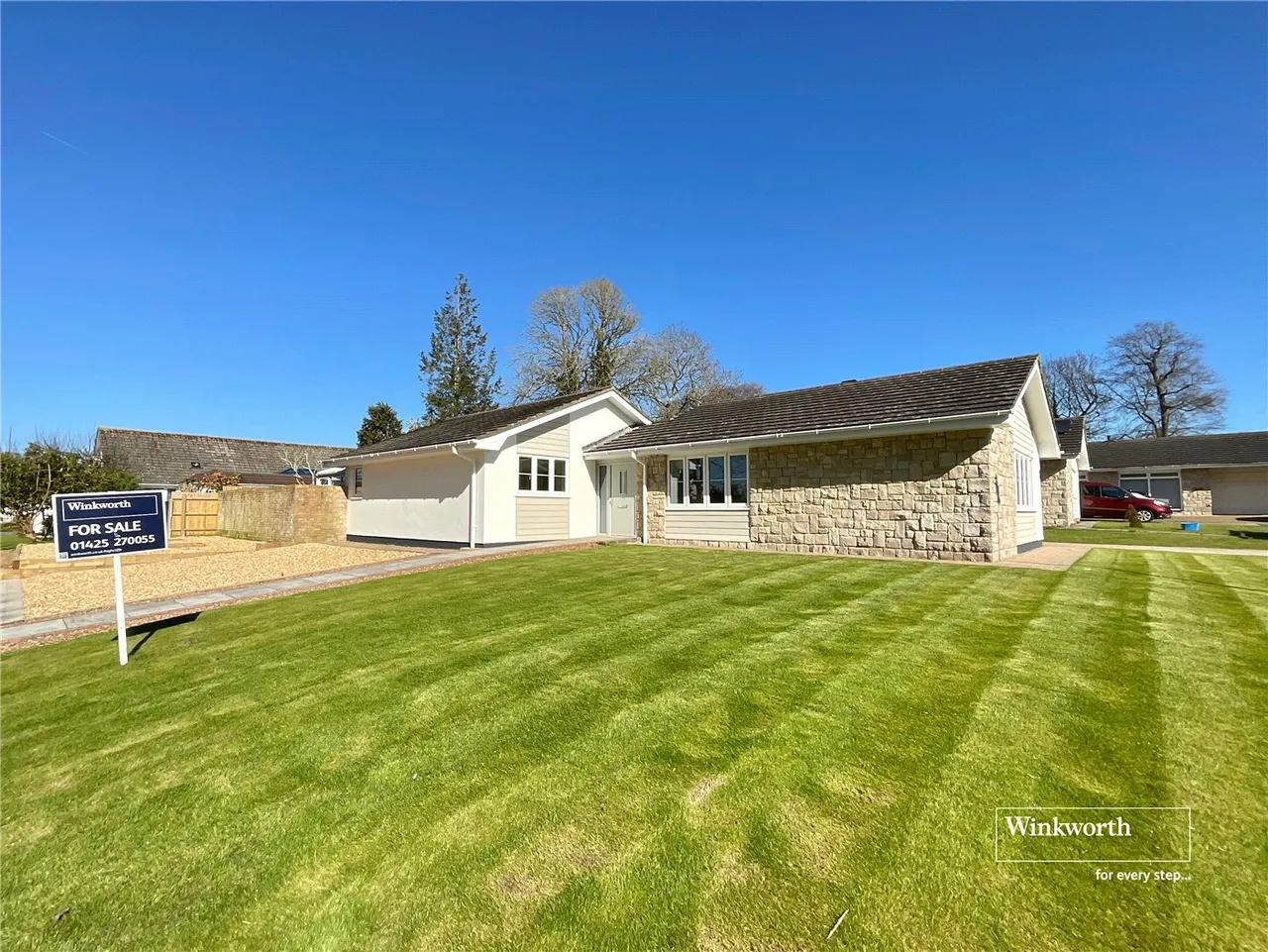 Angeline Close, Highcliffe, Christchurch, BH23, photo 2