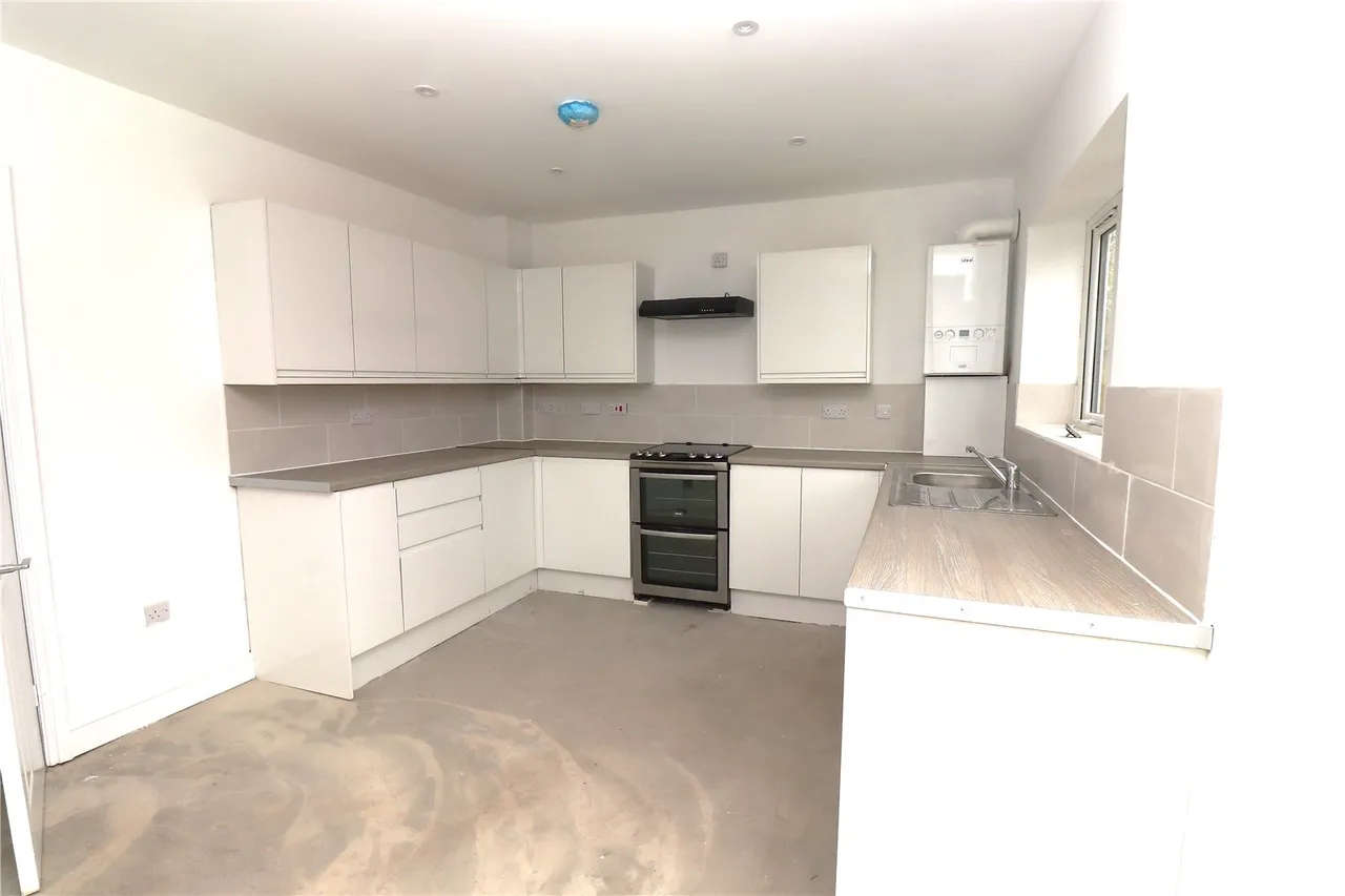 Old Chester Road, Tranmere, CH41, photo 3