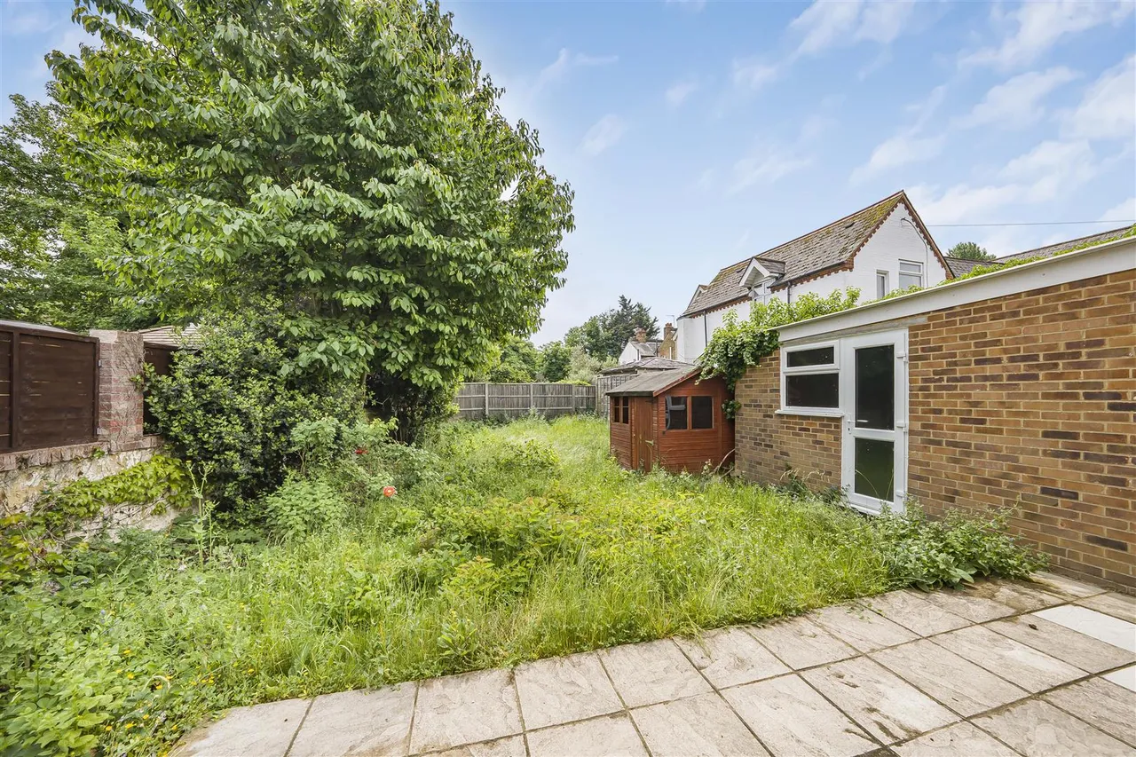 Grange Road, Egham, TW20 9QW, photo 9