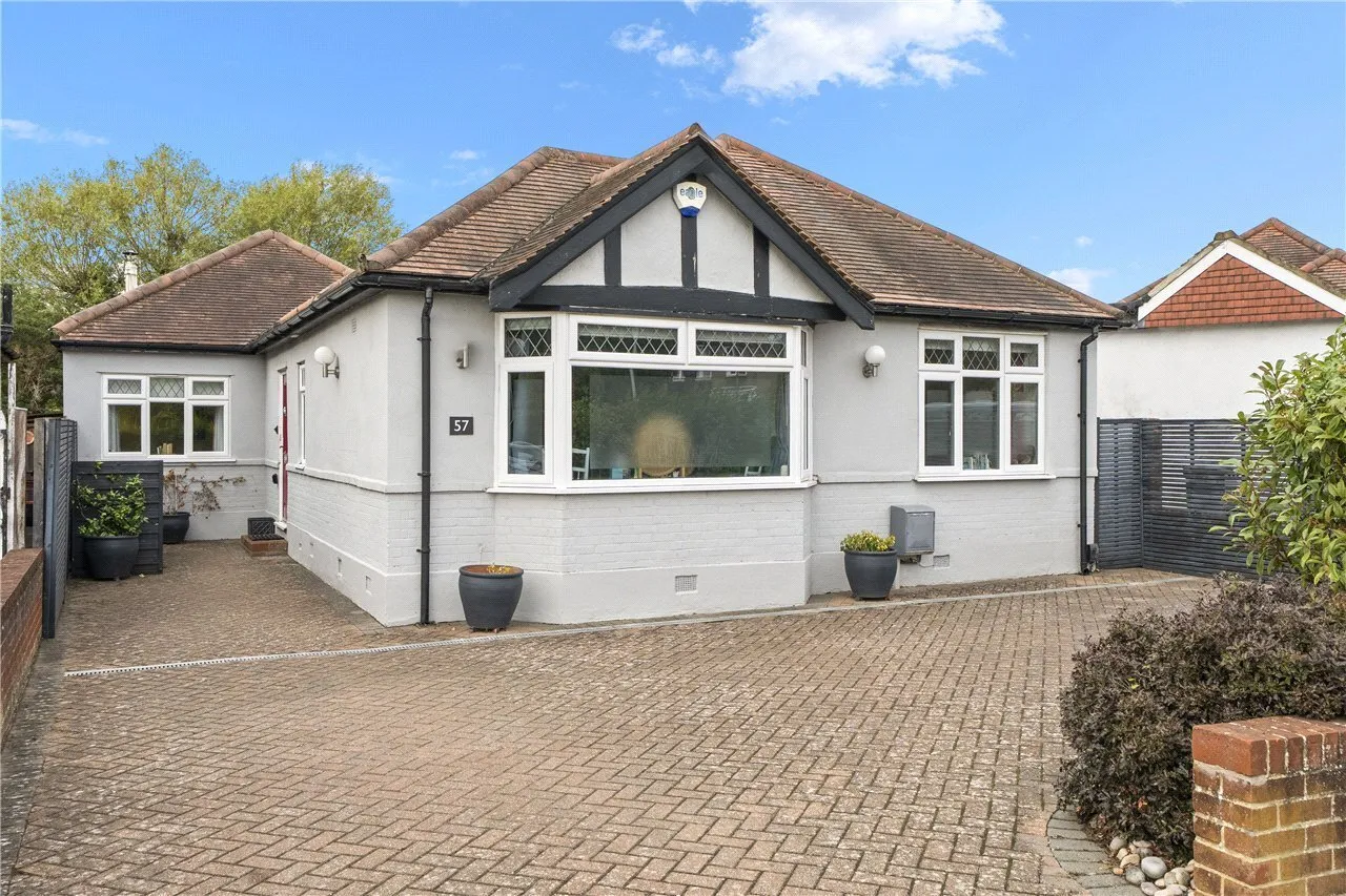 4 bed house for sale — Greenfield Avenue, Surbiton, KT5