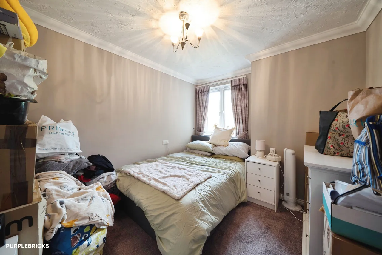 Station Road, Addlestone, KT15, photo 10