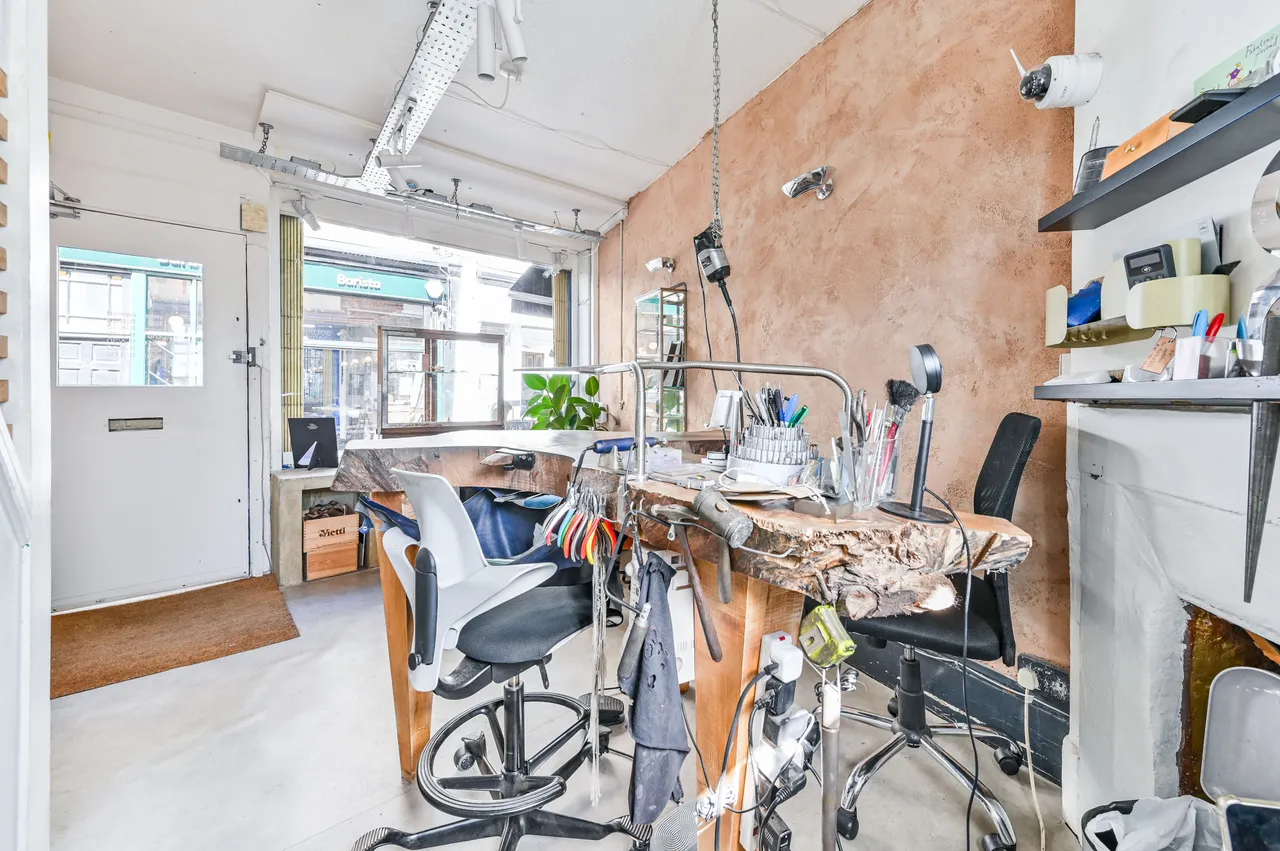8 Camden Passage, London, photo 7