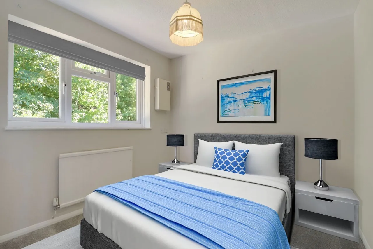 Partridge Way, Guildford, GU4, photo 9
