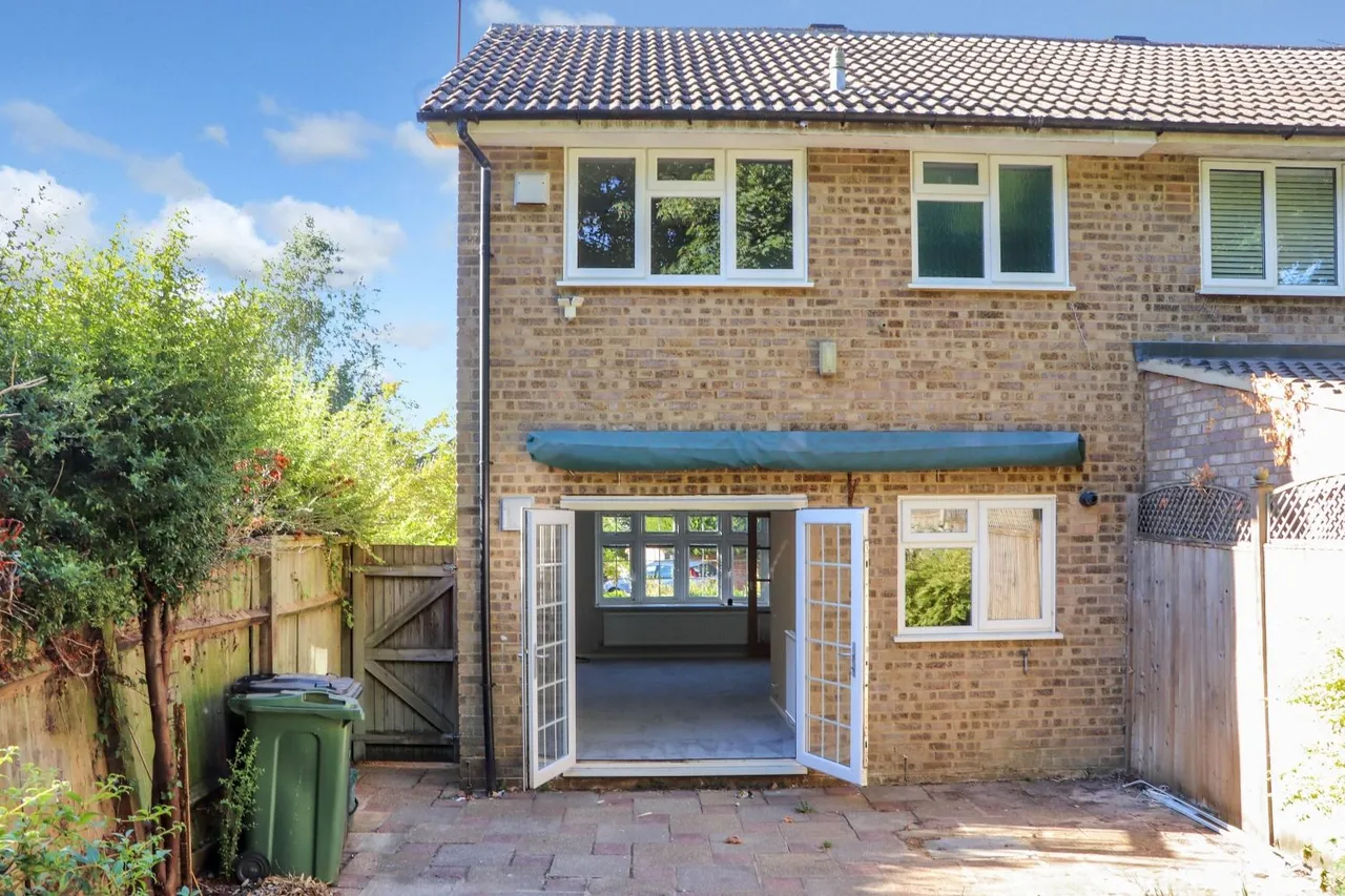 Partridge Way, Guildford, GU4, photo 14