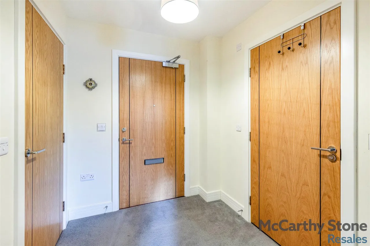 Tresham Close, Kettering, NN15, photo 14