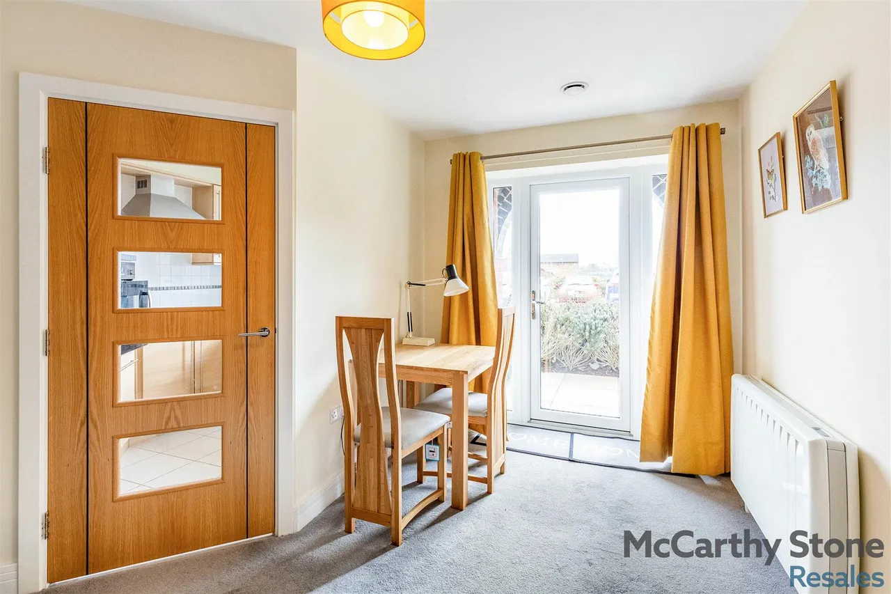 Tresham Close, Kettering, NN15, photo 7