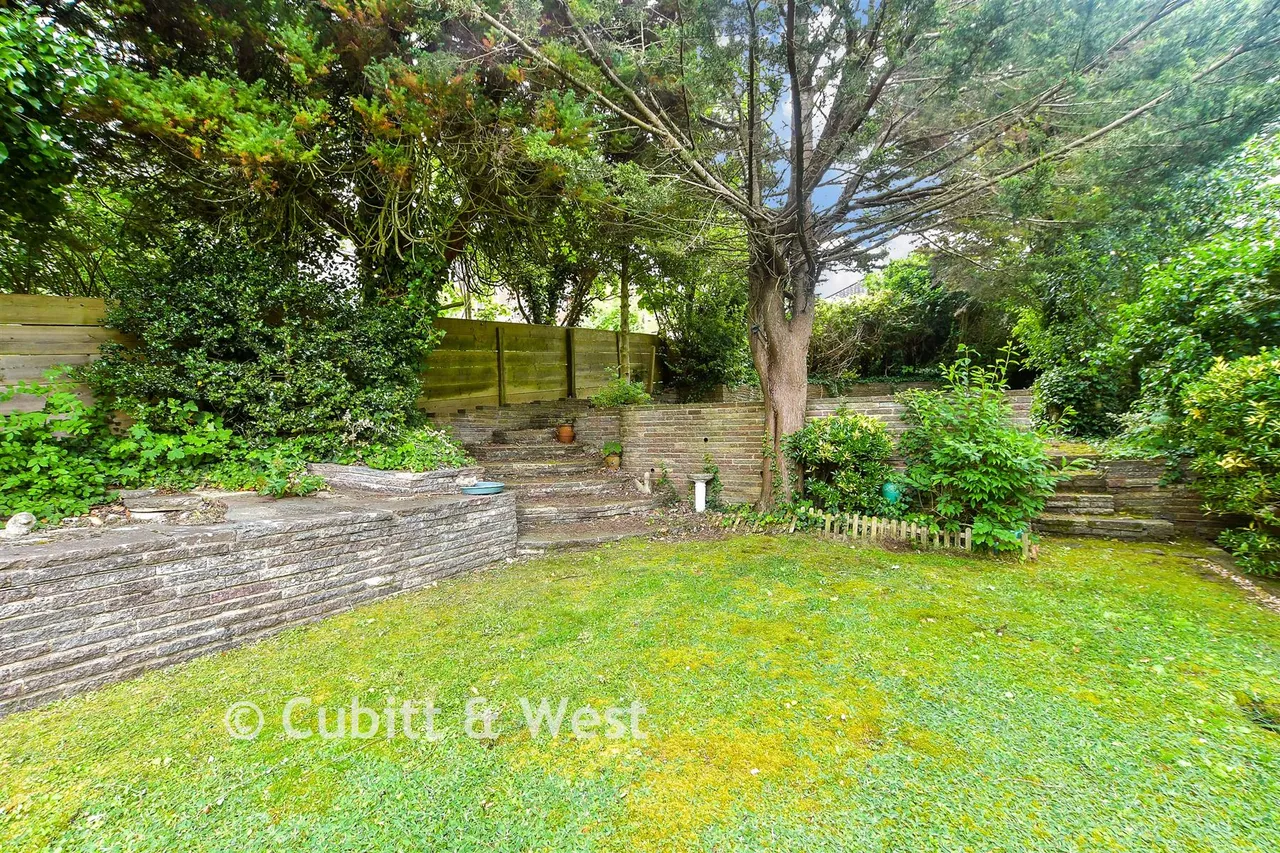 Warren Way, Woodingdean, BN2, photo 13