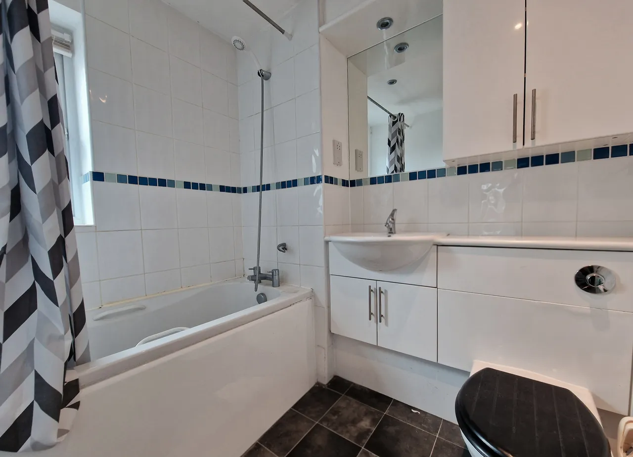 Atherton Close, Ashton-on-Ribble, Ashton, Lancashire, PR2 2AF, photo 6
