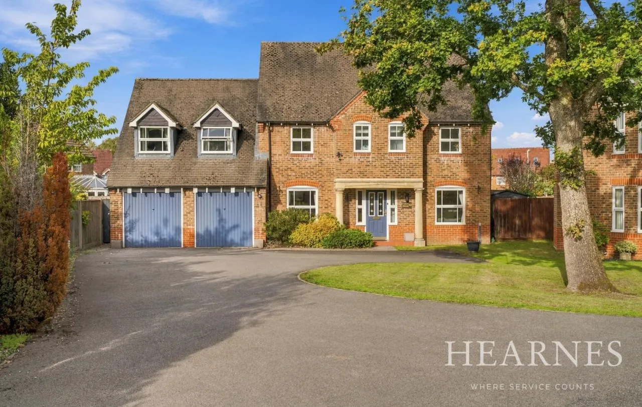 4 bed house for sale, Casterbridge Road, BH22