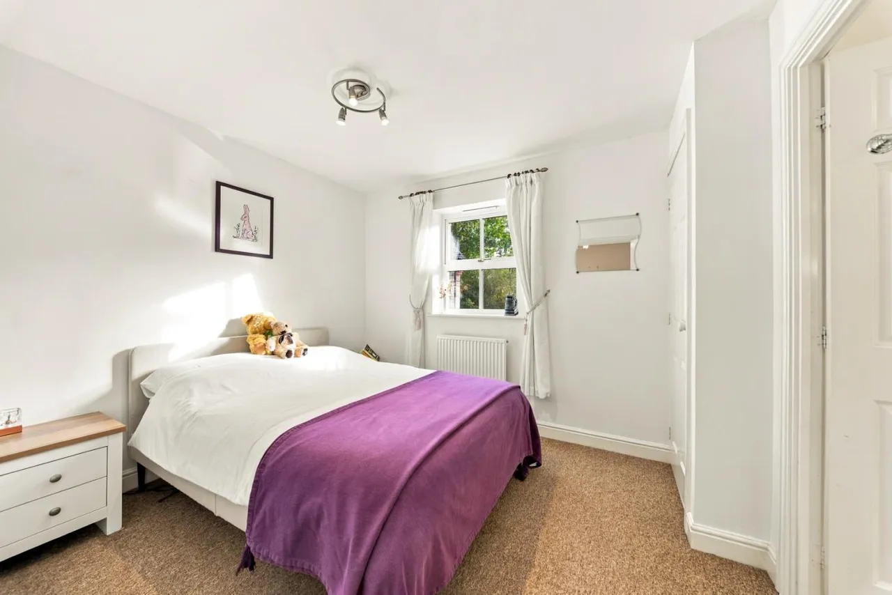 Casterbridge Road, BH22, photo 18