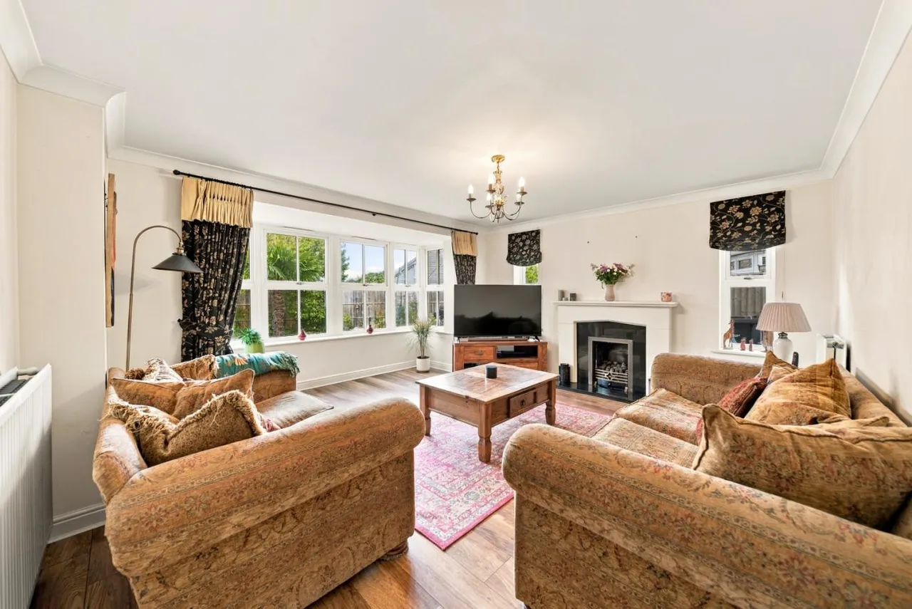Casterbridge Road, BH22, photo 6