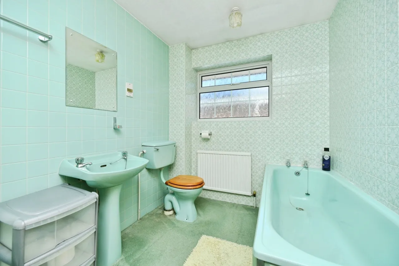 Saltdean Vale, Saltdean, BN2, photo 10