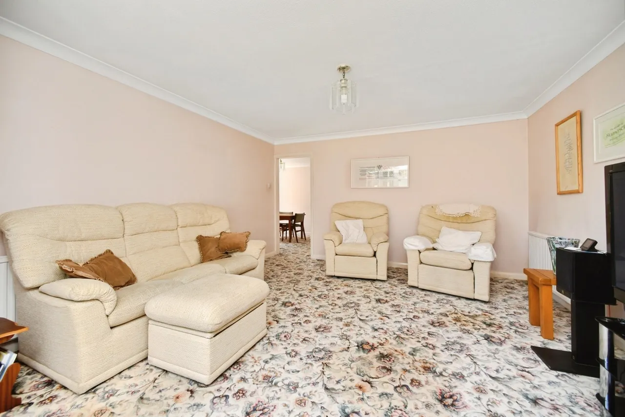 Saltdean Vale, Saltdean, BN2, photo 4