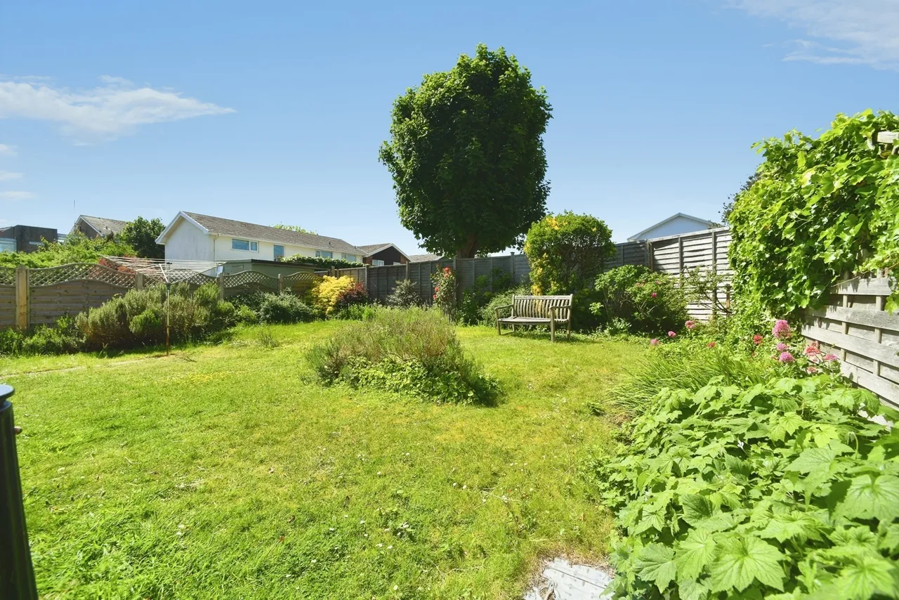 Saltdean Vale, Saltdean, BN2, photo 12