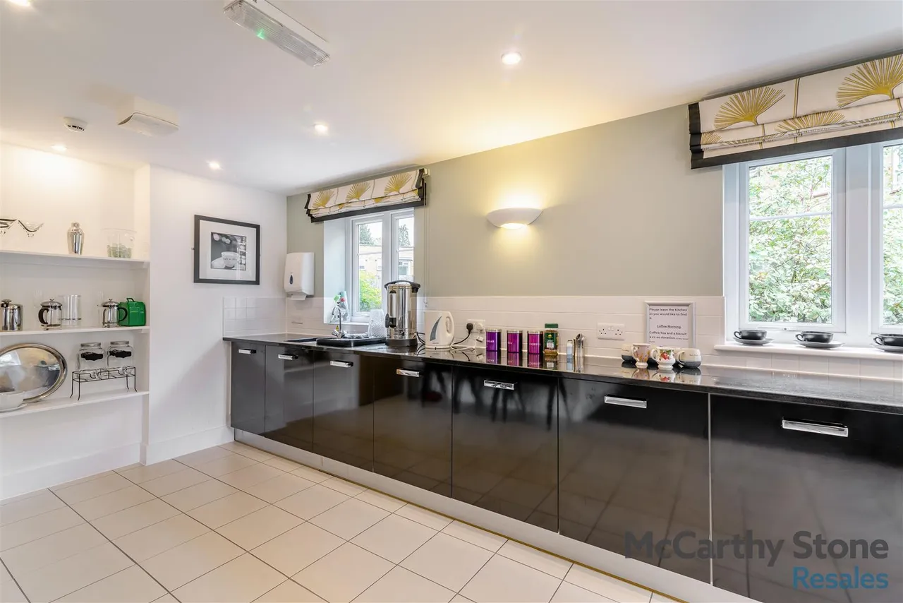 Limpsfield Road, Sanderstead, CR2, photo 32