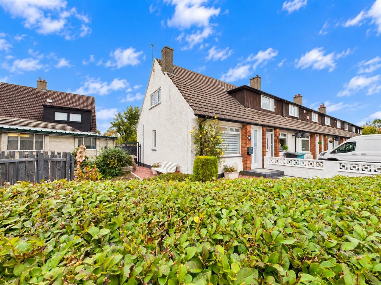 Mungo Place, Uddingston, G71, photo 13