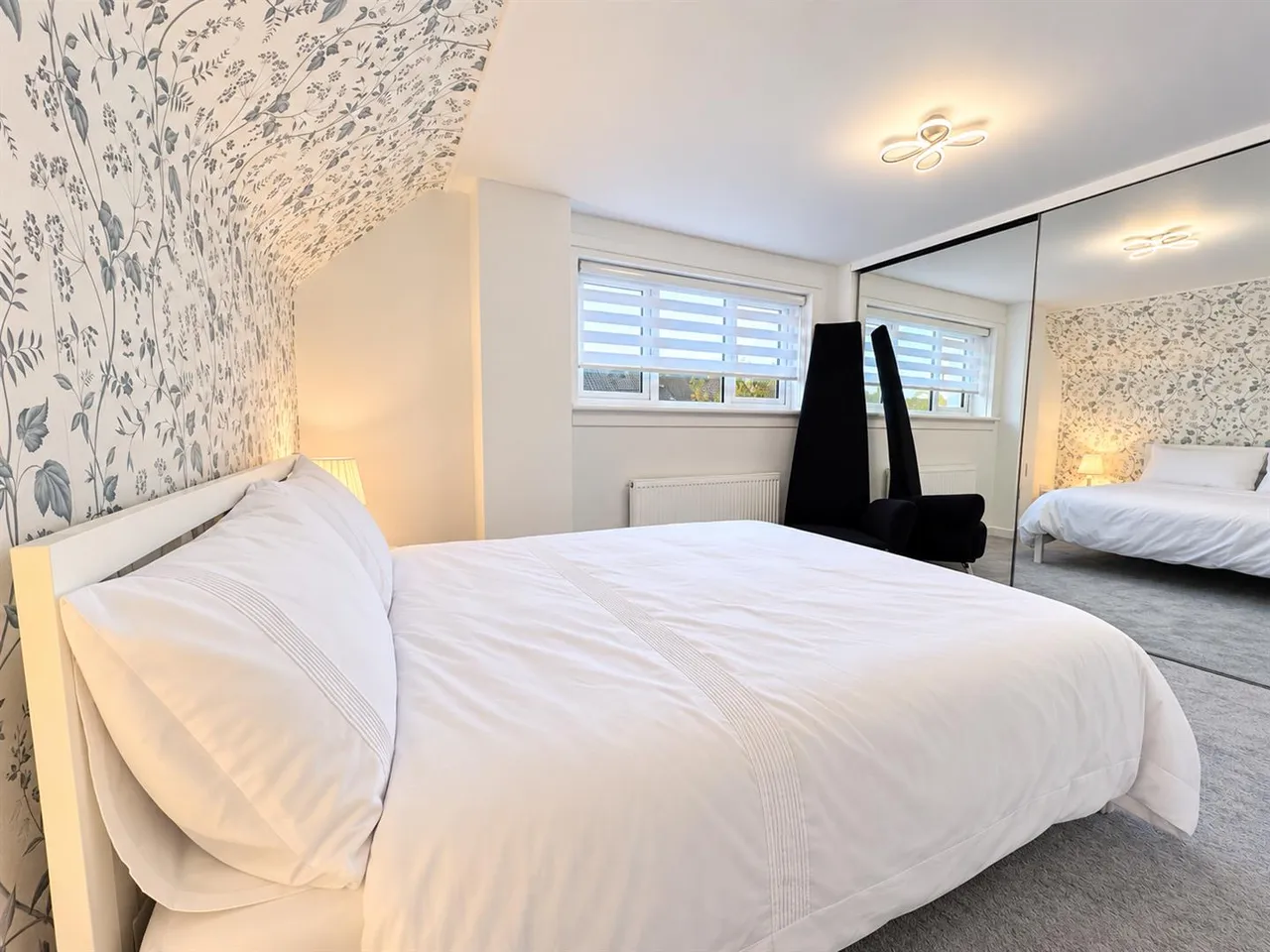 Mungo Place, Uddingston, G71, photo 9
