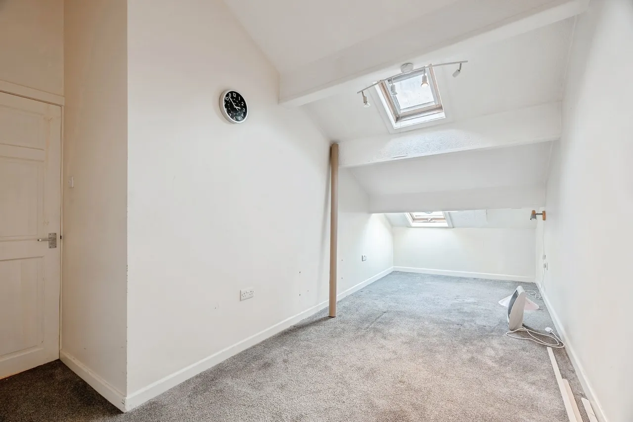 Manchester Road, Burnley, Lancashire, BB11, photo 6