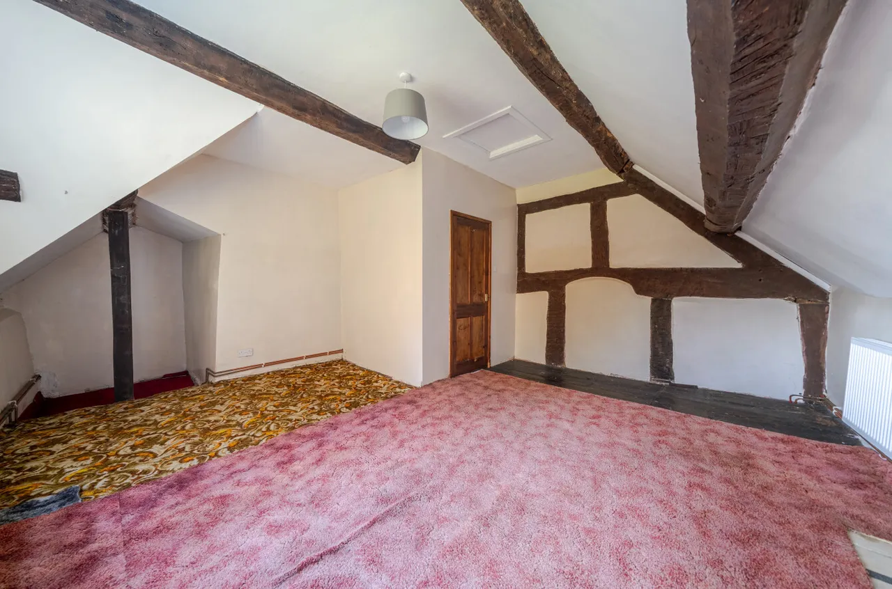 Chirk, Wrexham, photo 13