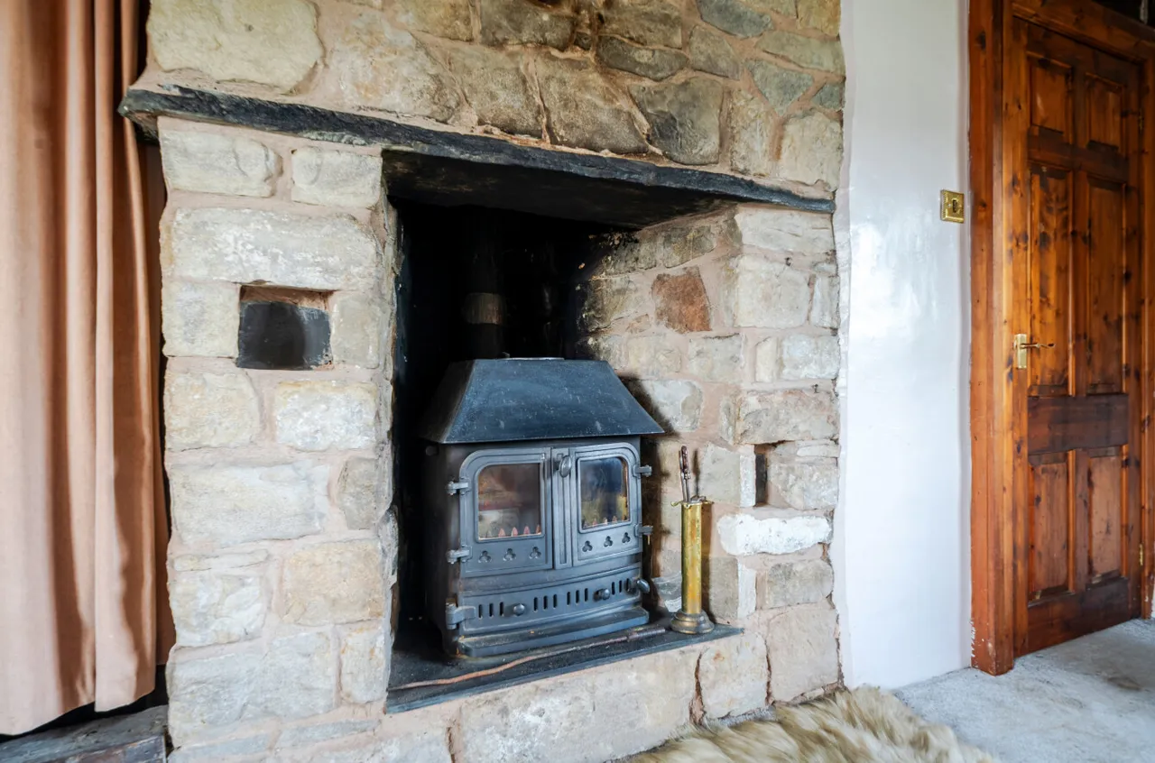 Chirk, Wrexham, photo 9