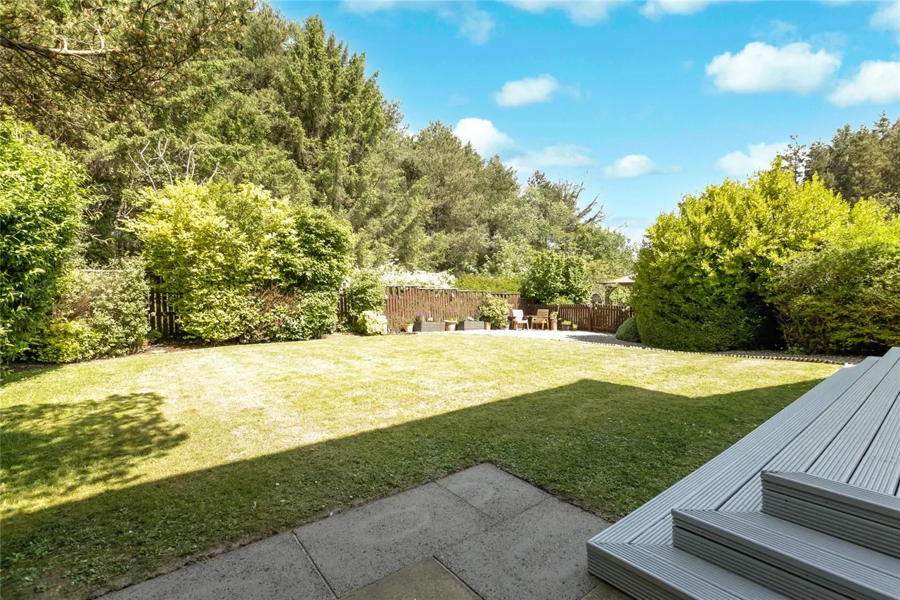 Gallacher Green, Livingston, West Lothian, EH54, photo 20