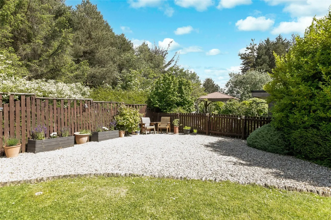 Gallacher Green, Livingston, West Lothian, EH54, photo 21