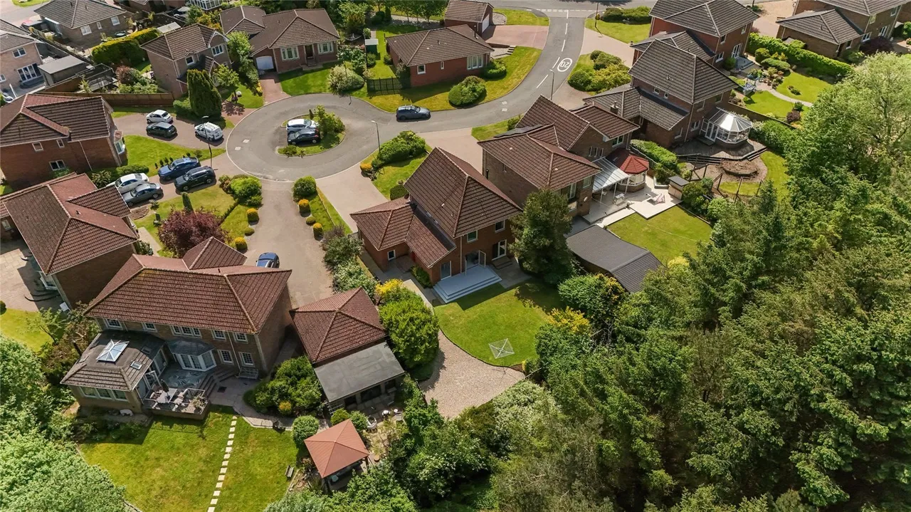 Gallacher Green, Livingston, West Lothian, EH54, photo 24