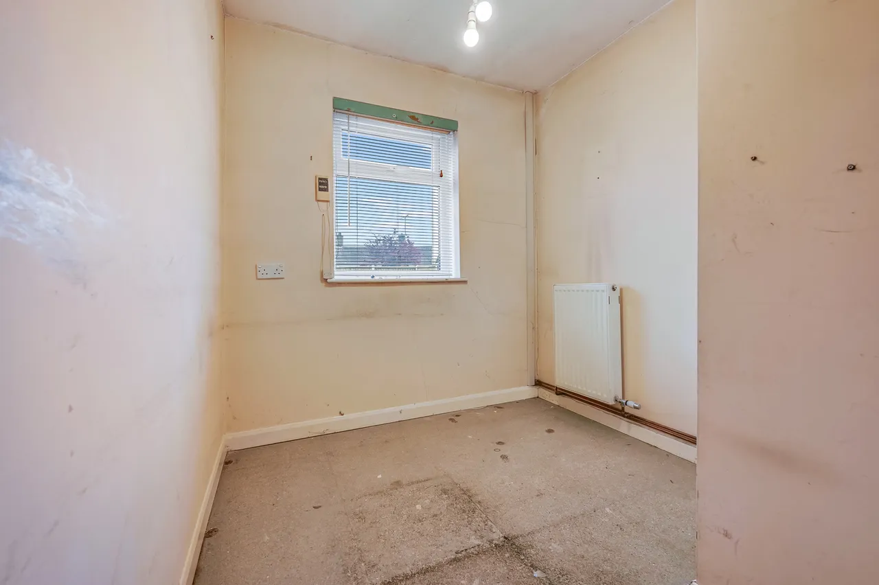 11 Sidmouth Road, Springfield, Chelmsford, Essex, CM1 6LR, photo 9