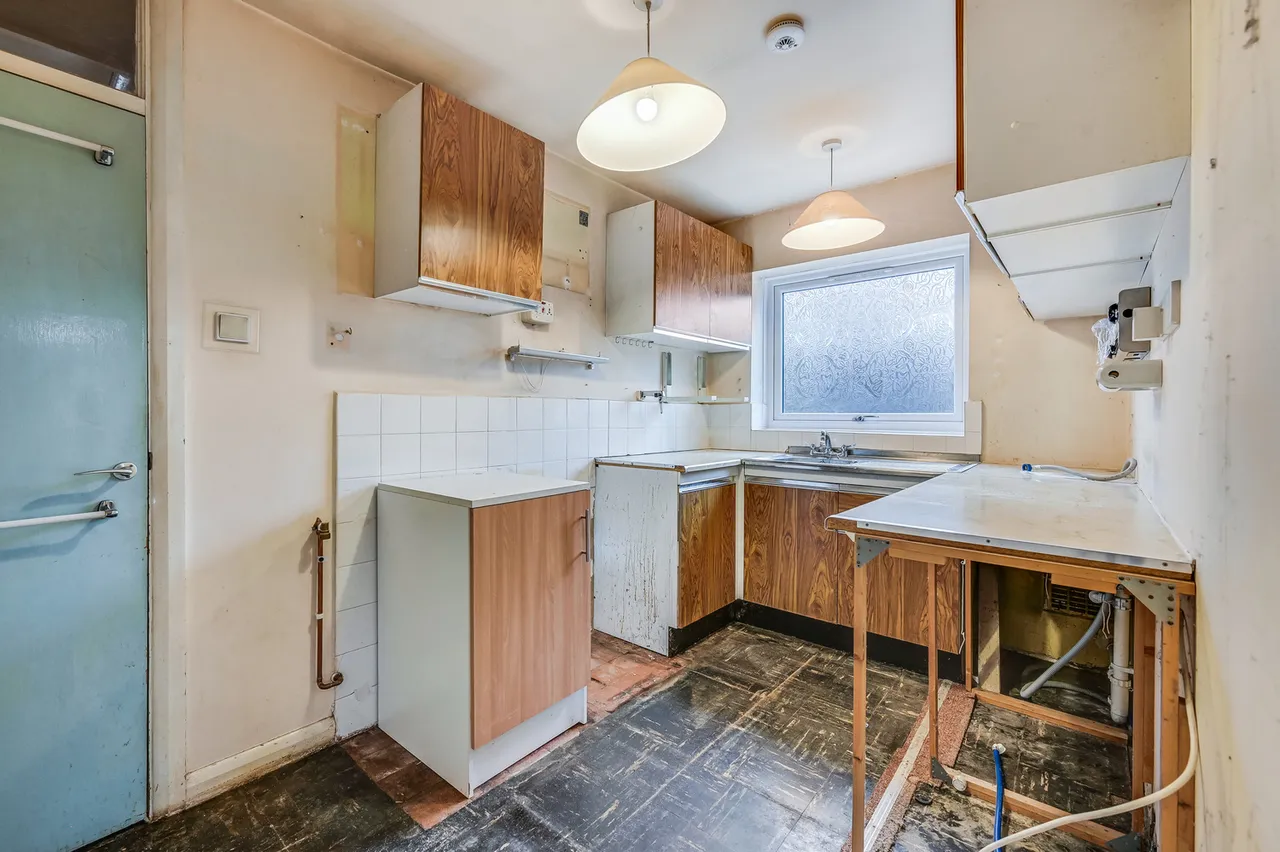 11 Sidmouth Road, Springfield, Chelmsford, Essex, CM1 6LR, photo 4
