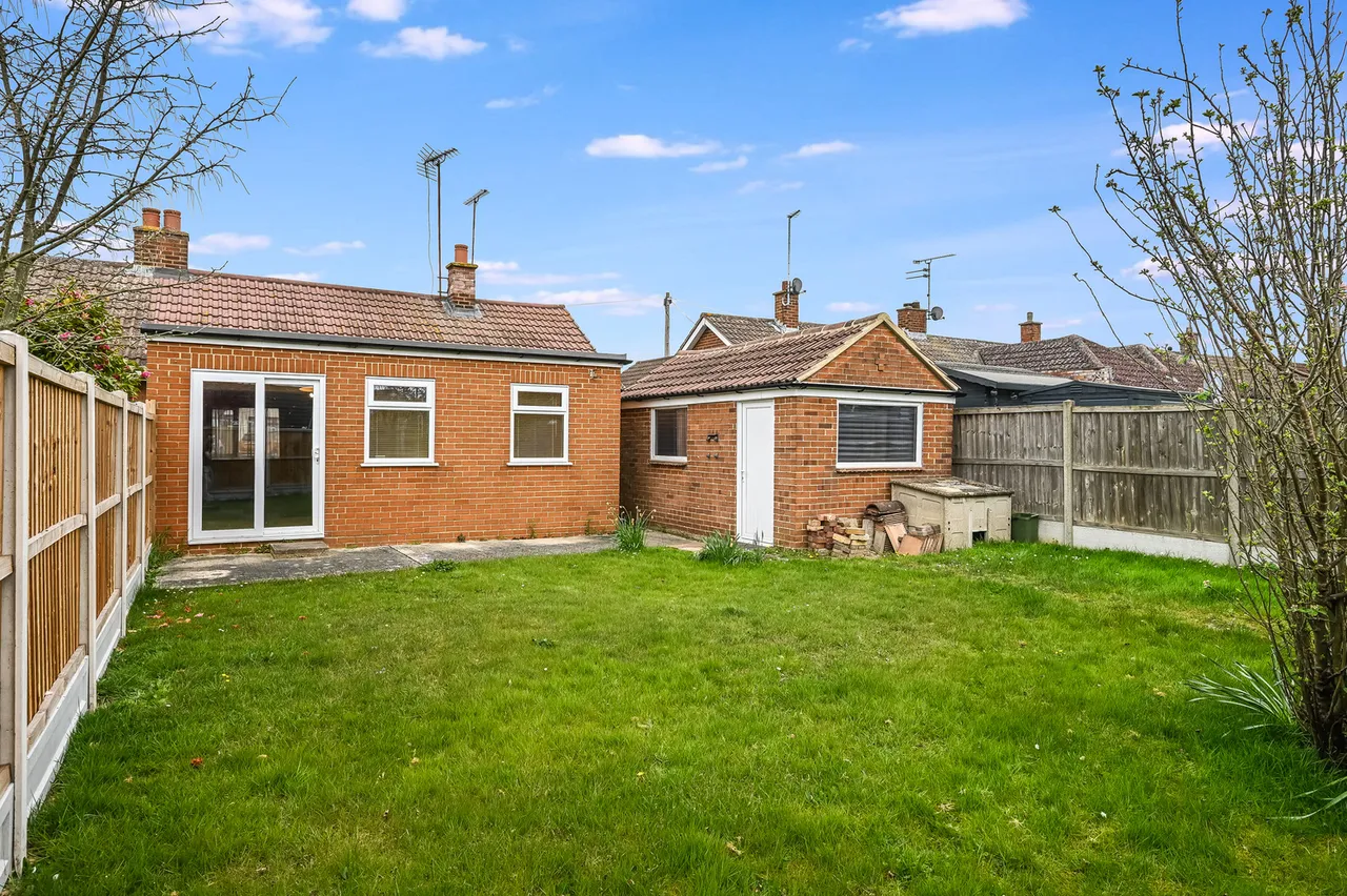 11 Sidmouth Road, Springfield, Chelmsford, Essex, CM1 6LR, photo 10