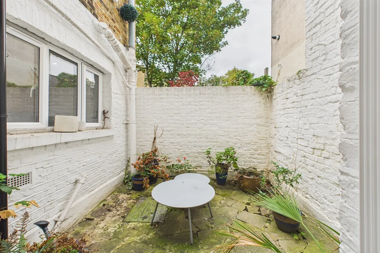 Landor Road, Lambeth, SW9, photo 9
