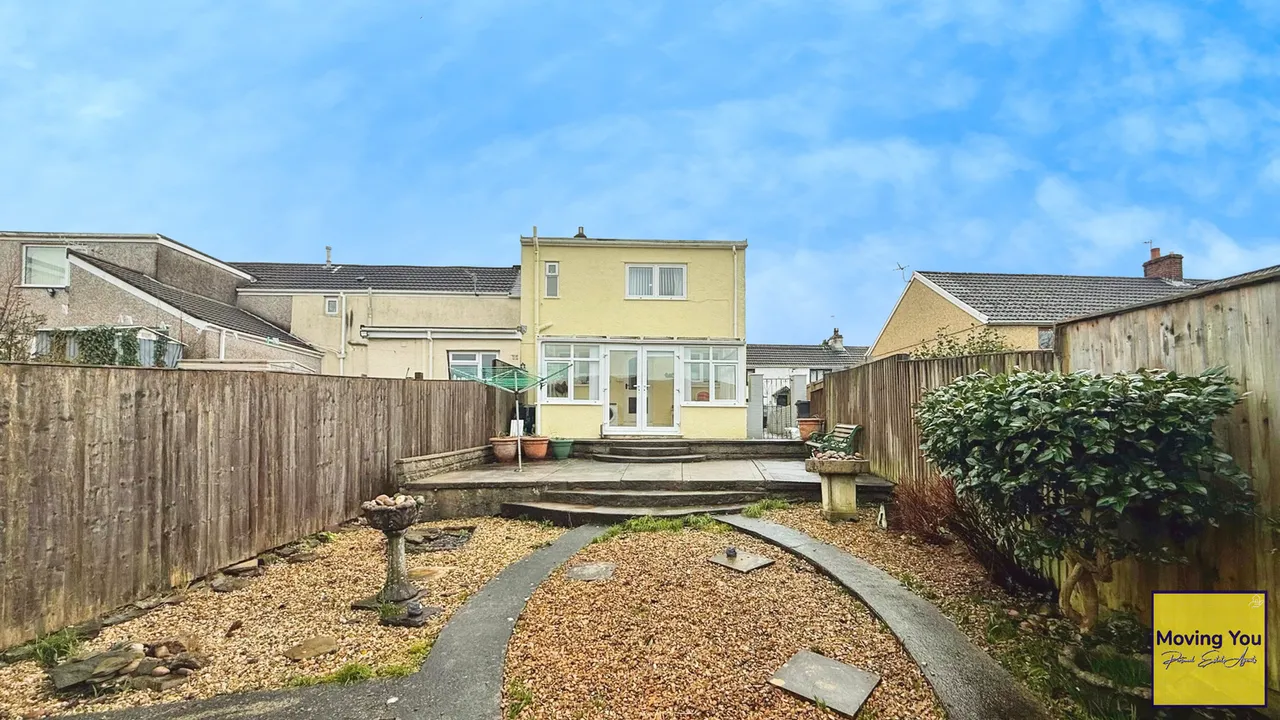 Gwyn Street, Alltwen, Pontardawe, Swansea, SA8 3AL, photo 4