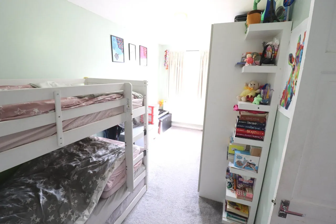 Burgett Road, Slough, SL1 2TJ, photo 6