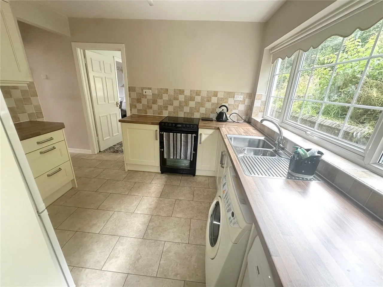 Erw Las, Llannon, SA14, photo 11