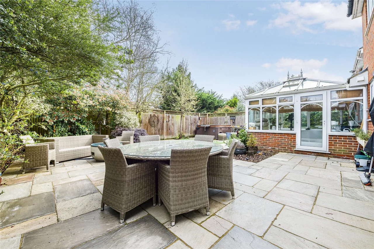 Coresbrook Way, Knaphill, GU21, photo 40