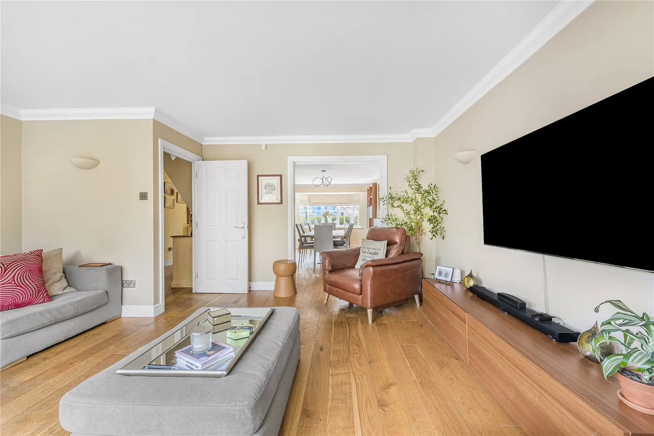 Coresbrook Way, Knaphill, GU21, photo 9