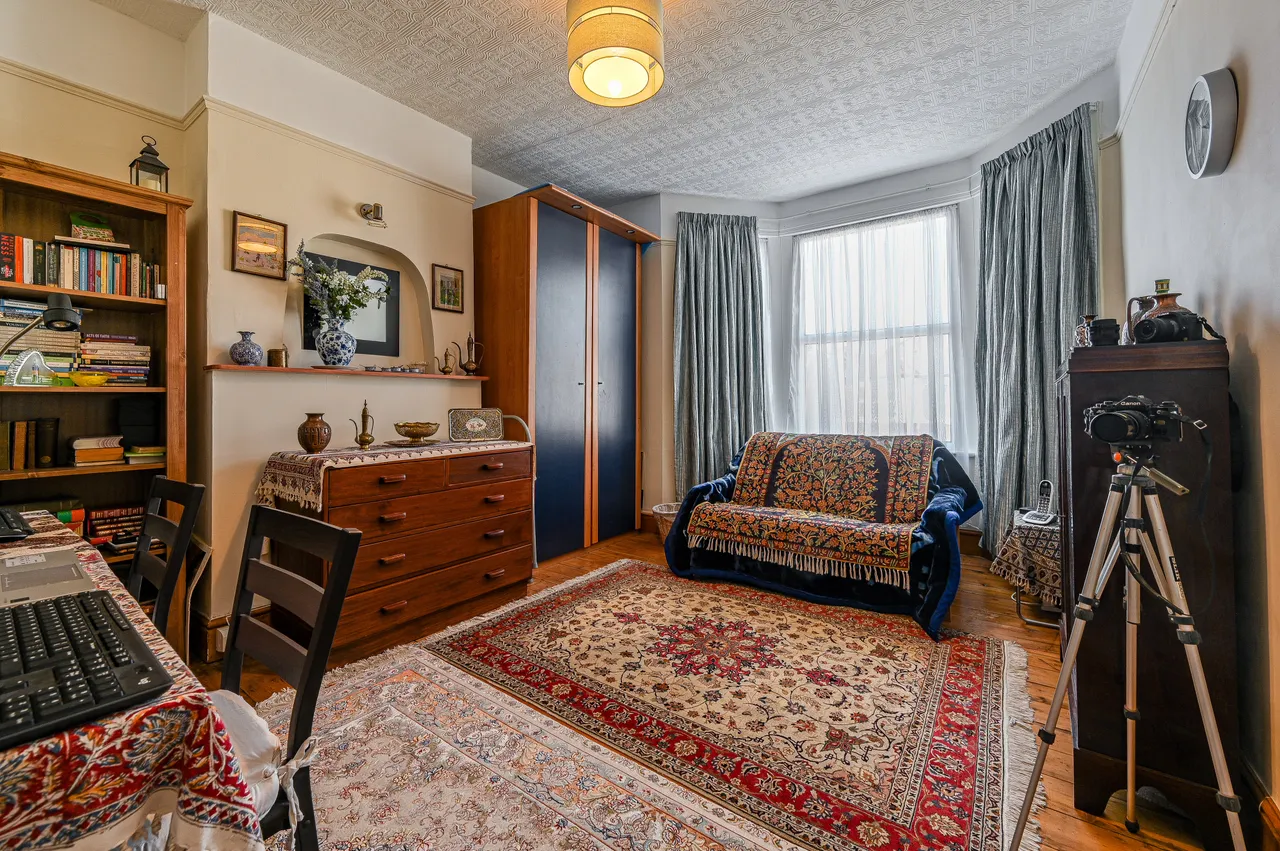 66 Arngask Road, London, photo 9