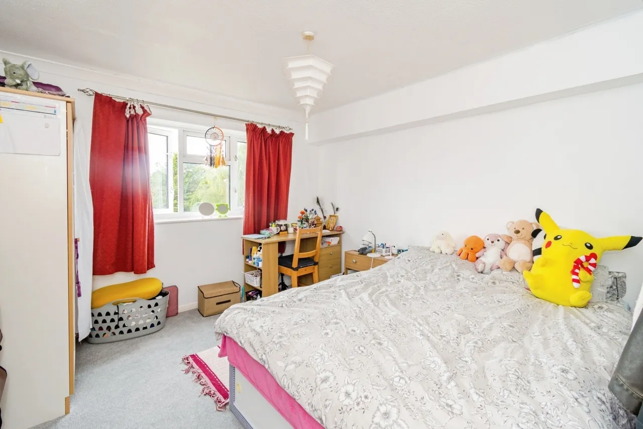 Thurmond Crescent, Winchester, SO22, photo 4