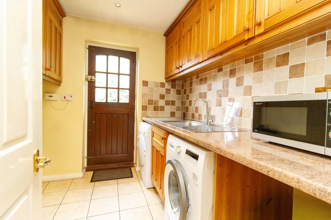 Hawkins Grove, Church Crookham, Fleet, GU51 5TX, photo 7